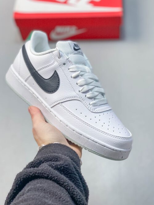 Nike Court Vision Low
